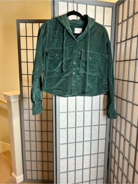 American Eagle Green Corduroy Hooded Top